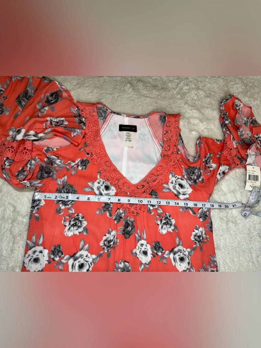 NWT teeze me size medium coral cold shoulder tunic